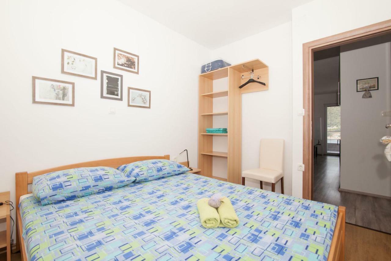 Apartments Timbar Grebastica Exterior photo