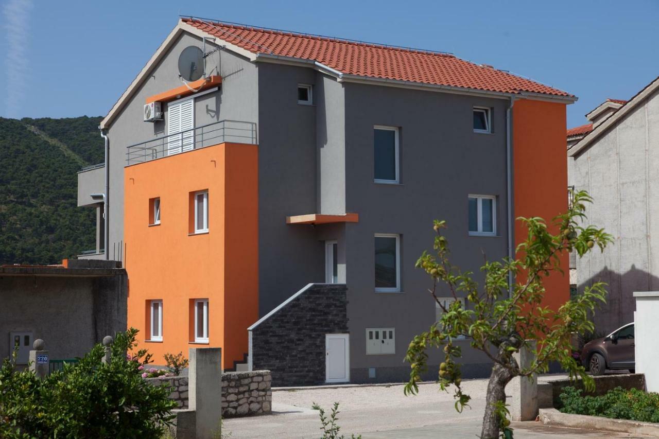 Apartments Timbar Grebastica Exterior photo
